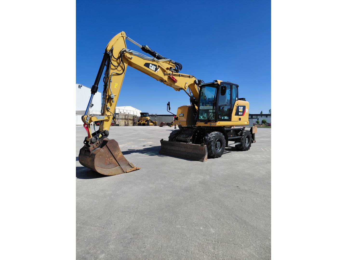 CAT M317F IVC