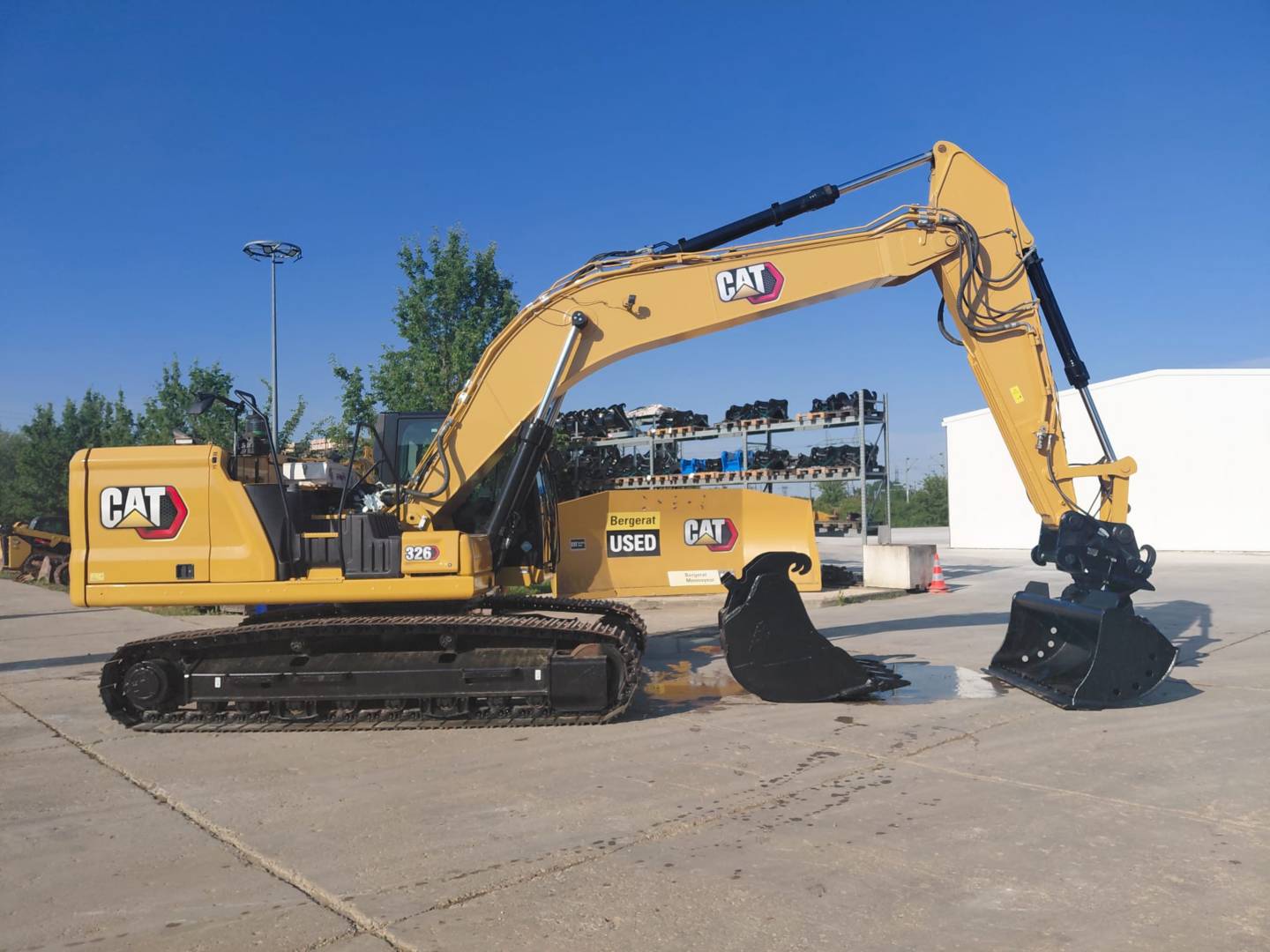 CAT 326